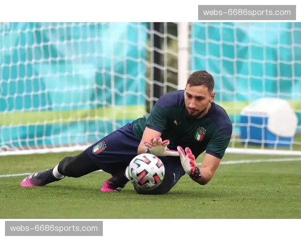 多纳鲁马低级失误后完成自我救赎，门将状态起伏引关注